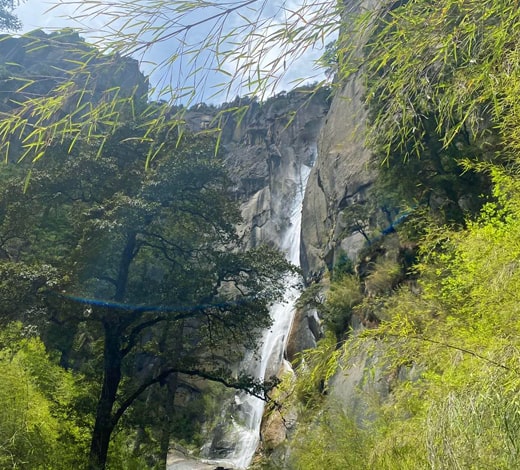 Kading Valley｜Hidden Canyon of Nyingchi with Sacred Waterfalls and Pristine Forest Trails