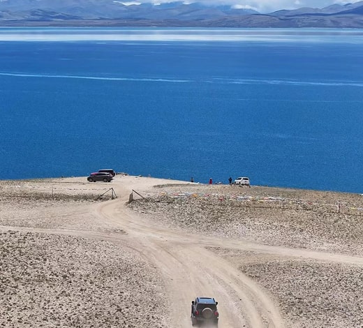 Lake Rakshastal (Ghost Lake)