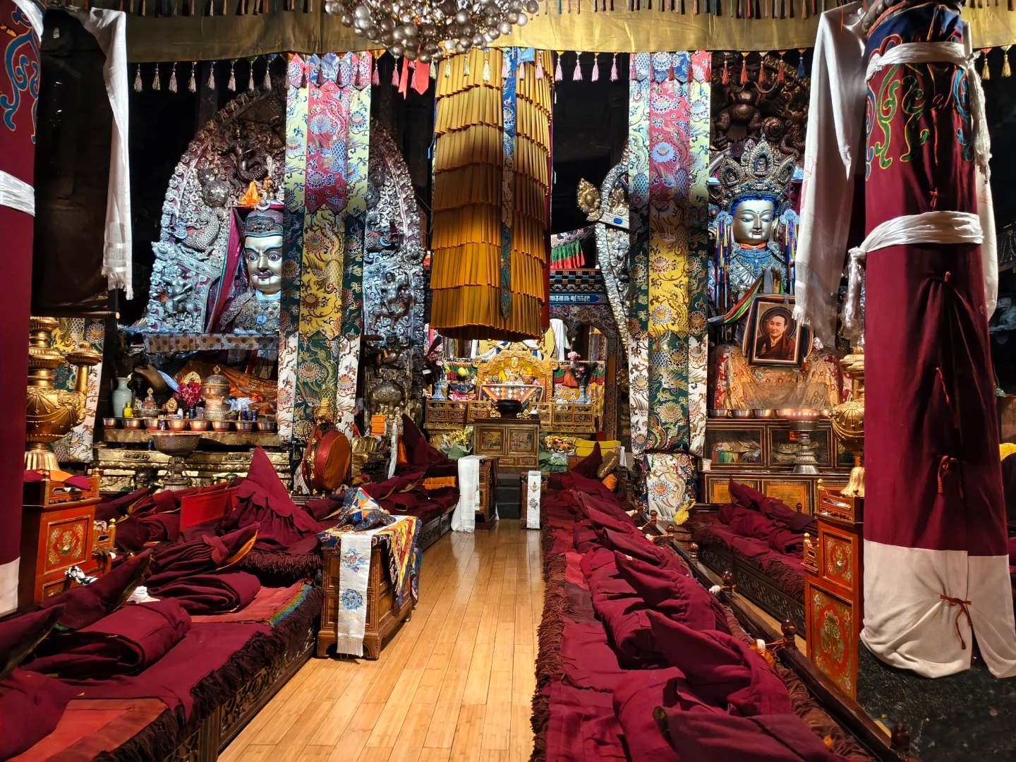 ポタラ宮｜ラサの象徴・チベット仏教の聖地としての世界遺産 | Enigmatic Tibet Travel